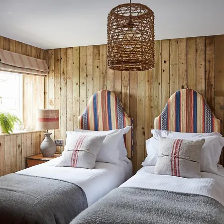 Hotel Artist Cornwall